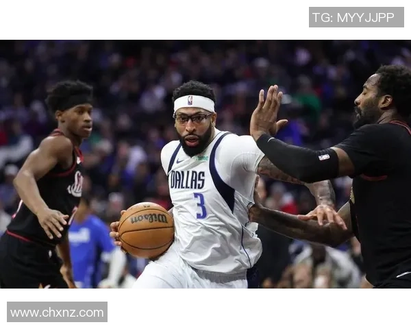 克莱谈阿尔达马绊倒弗拉格：灰熊22年就让小佩顿手肘骨折，太不宽厚了